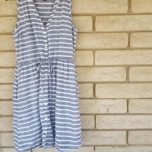 Grey and white GAP dress